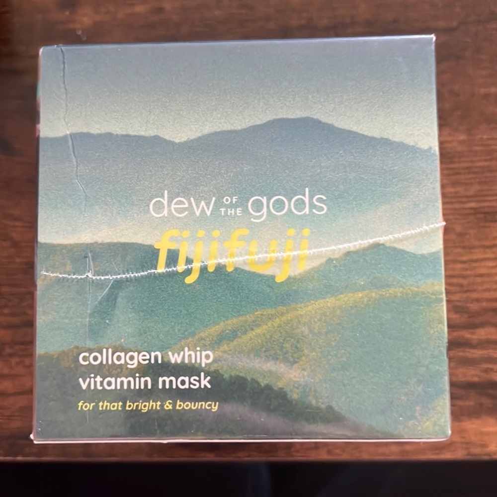 Dew of the gods Fijifuji Collagen Whip Vitamin Mask